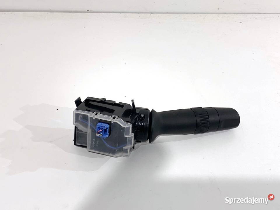 PRZEŁĄCZNIK WYCIERACZEK HONDA CRV V M48604 SUV