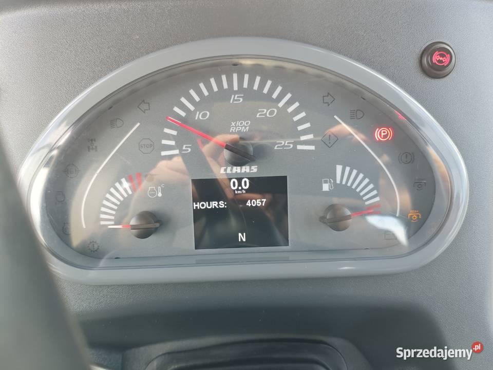 CLAAS NEXOS 240 F Sadowniczy Tuz Wom miekka oś Nowy Rachów