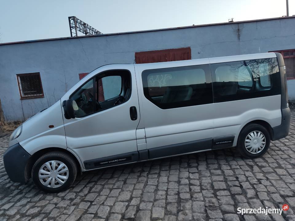 9 osobowy VIVARO r2005 p19d bez dpf długo opłaty 90KM Opel Elbląg