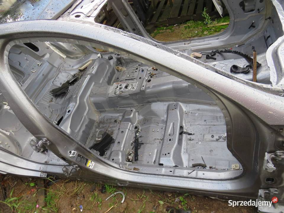 PRÓG SŁUPEK PRAWY BOK JAGUAR XJ X351 osobowe lubelskie