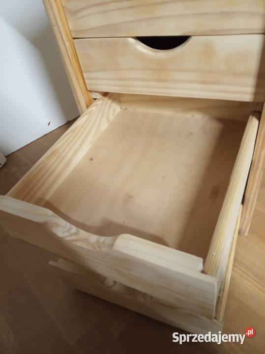 Szafka sosnowa organizer