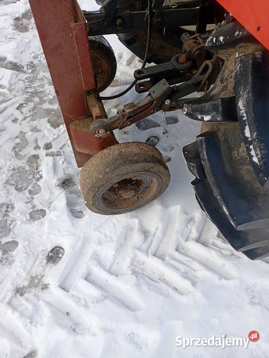 Sprzedam Maszt wózka widłowego z kołami Iwaniska