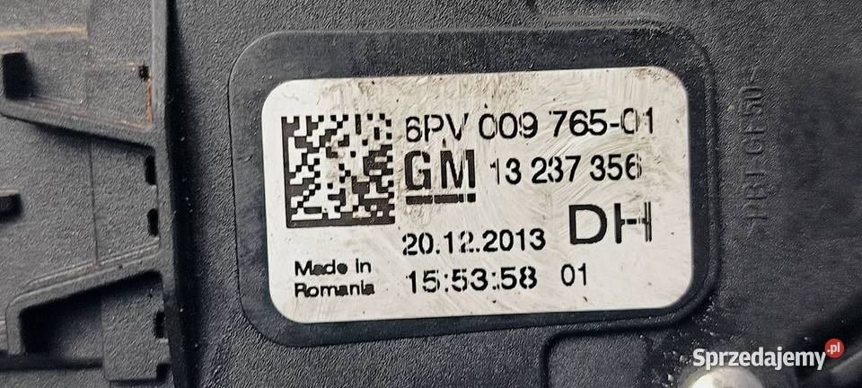 PEDAŁ OPEL INSIGNIA A LIFT 13237356