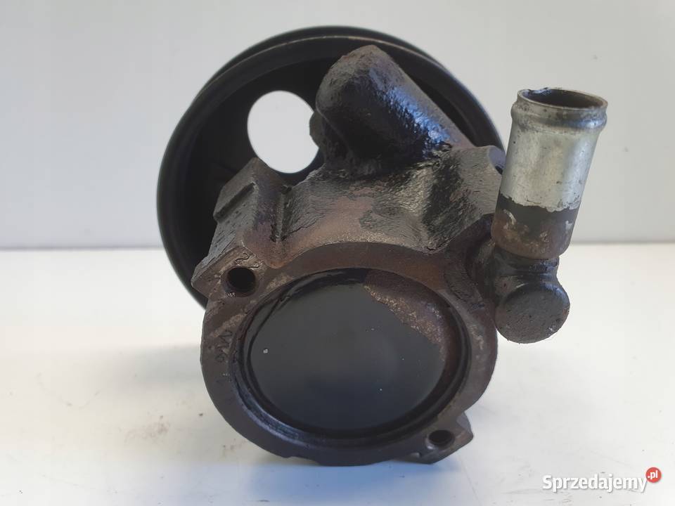 Opel Astra F 16 8V POMPA WSPOMAGANIA 90468384 osobowe lubelskie Rudka
