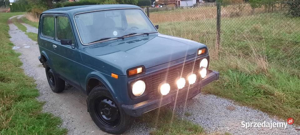 Lada Niva 07r Zielona 17ben Hak 4x4 Świdnica