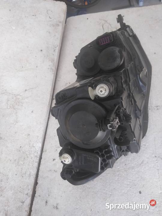Reflektor lampa lewa przednia VW Caddy 4 Lewe Olszyny sprzedam