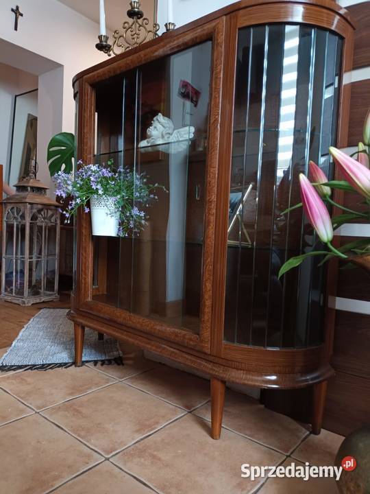 Witryna prl retro komoda szafka fornir pomorskie sprzedam