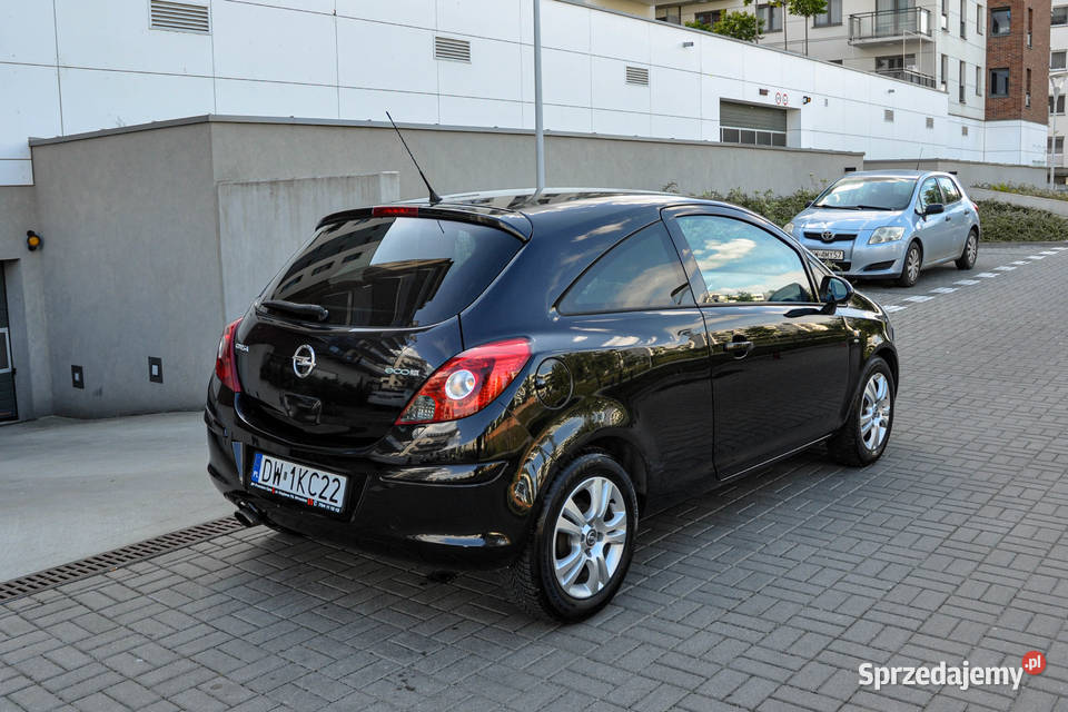 Opel Corsa Lift 2011 r Bezwypadkowy Wrocław