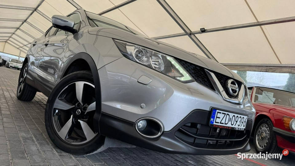 Nissan Qashqai Nissan Qashqai Automat 12 Benzyna garażowany Zduńska Wola
