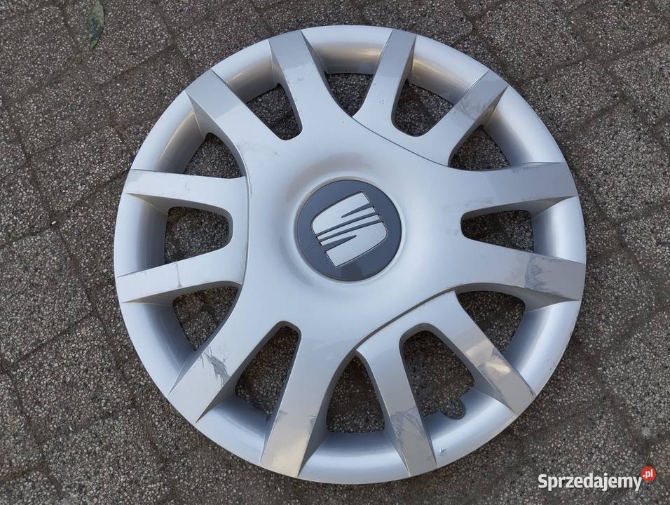 Kołpak Seat 15 6L0601147H spinki pojedyncza Kamieniec