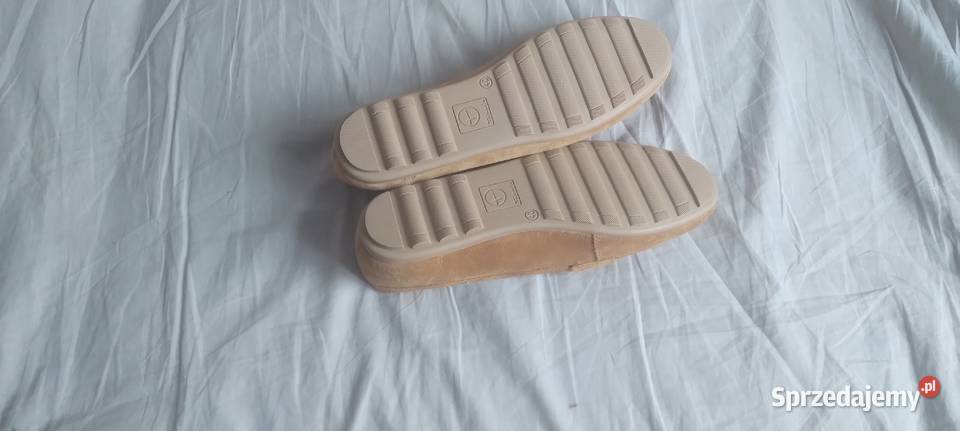 Nowe buty Tamaris 40 mnie troche wąskie kupione skóra Warszawa