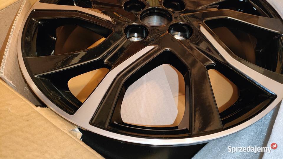 NOWA Felga 16 Toyota Yaris III 4x100 426110DC80 Bielsko-Biała sprzedam