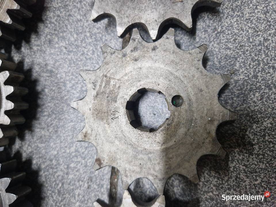 Nowa zębatka napędowa Cz 250 380 cross 980 984 Białystok