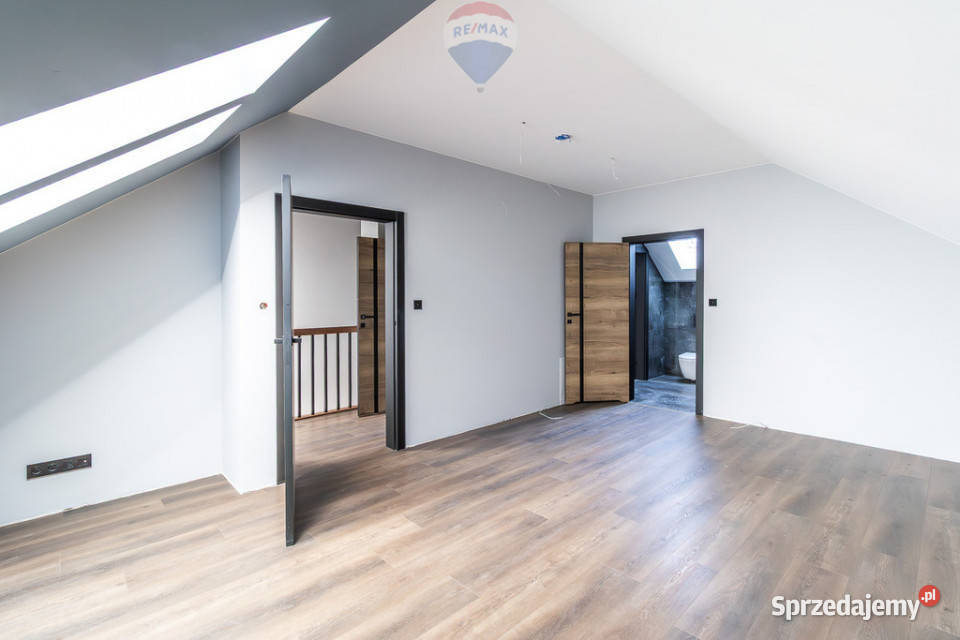 Nowy dom z pompą ciepła i garażem Łodzi Jedlicze A