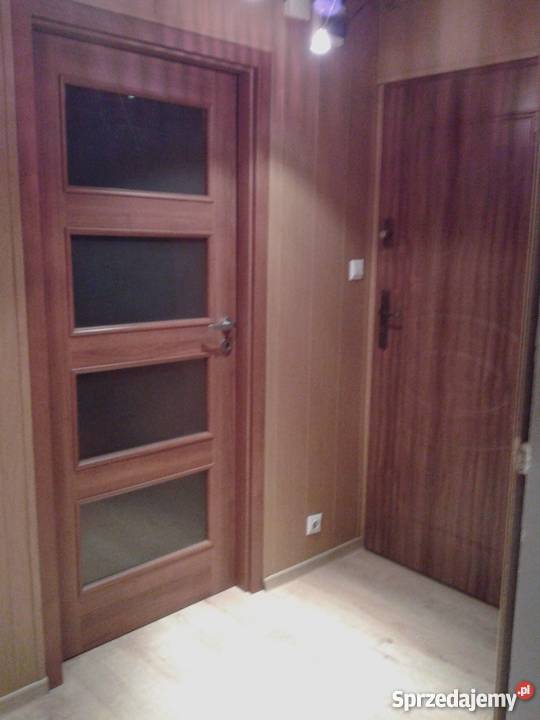 Sprzedam mieszkanie Mieszkania Staszów