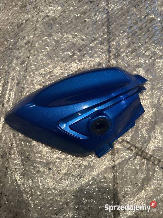 SUZUKI GSXS 125 Nakładka Na Zbiornik Bak Osłona Poznań