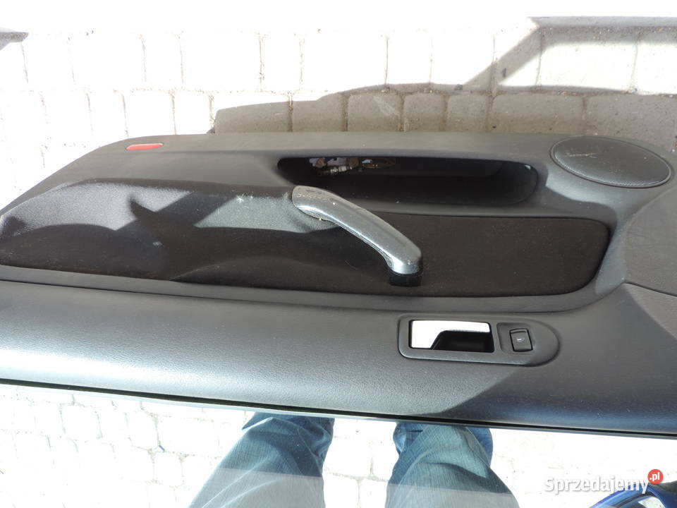 VOLKSWAGEN GOLF 4 3D DRZWI PRAWY PRZÓD LW5Z osobowe małopolskie Nowy Sącz