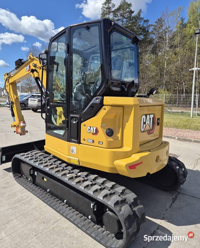 FABRYCZNIE NOWY CAT 305 CR Tuliszków