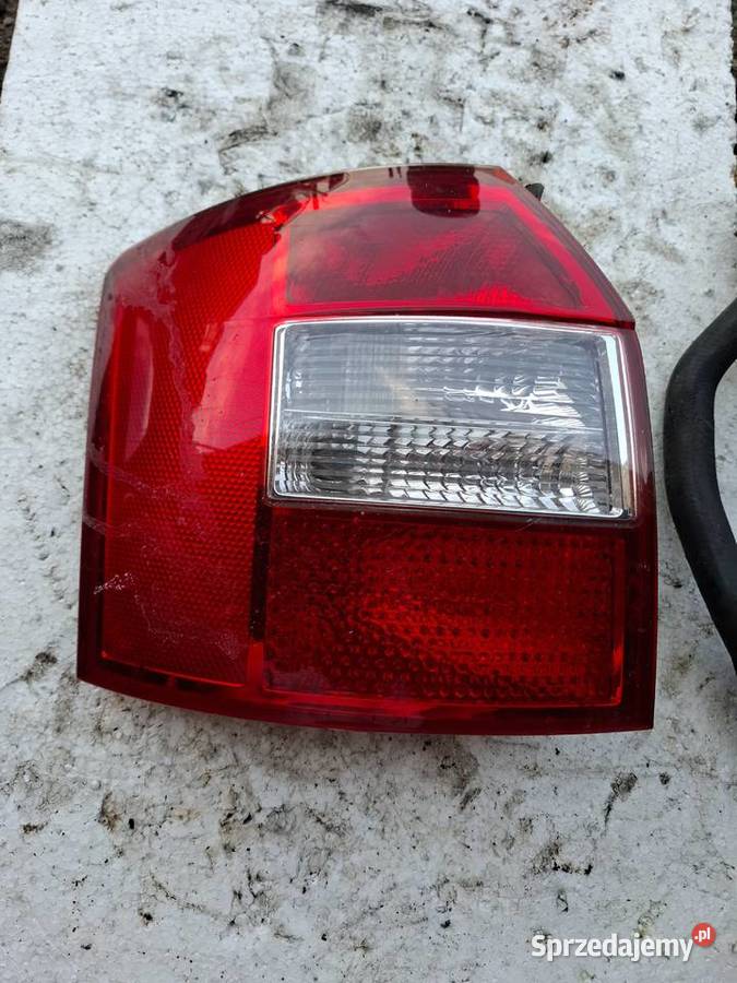Lampa Lewa Tył Audi A4 B6 Kombi Wisznice