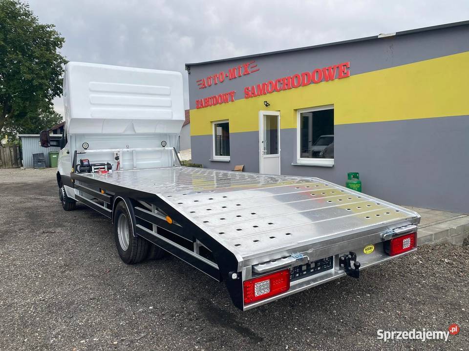 nowy Mercedes Benz najazd aluminiowy producent 3000cm3 Strachosław