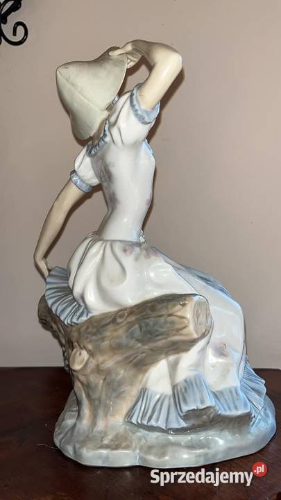 Figurka Damy w kapeluszu Zepfir Lladro Made in Gdańsk