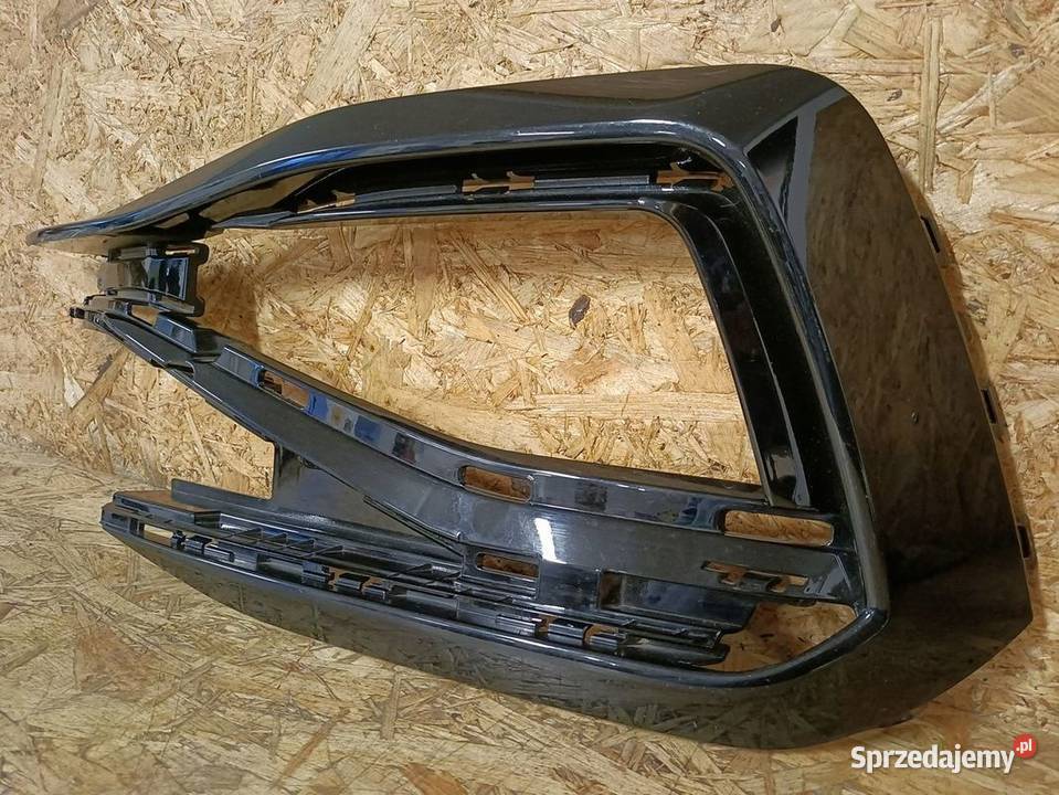 VW PASSAT B8 RLINE KRATKA ZDERZAKA LEWY PRZÓD osobowe Pleszew