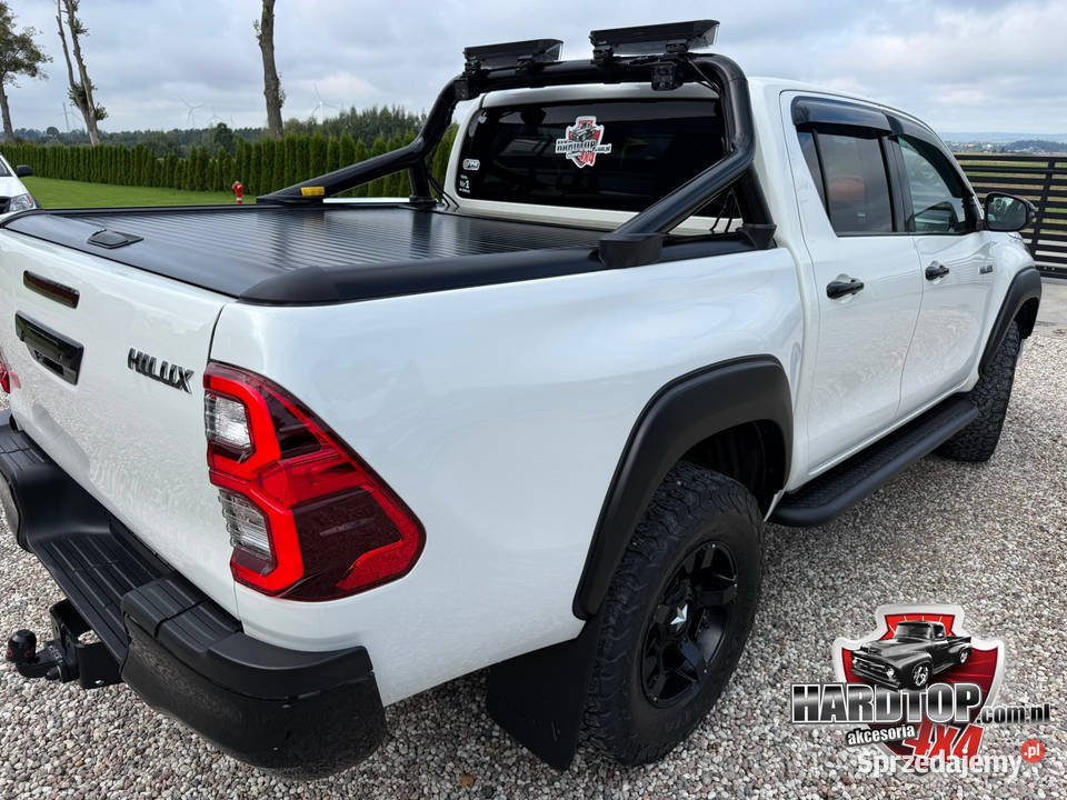 Zabudowa Roleta HILUX Zwijana Toyota Hilux 2015 osobowe Pasłęk