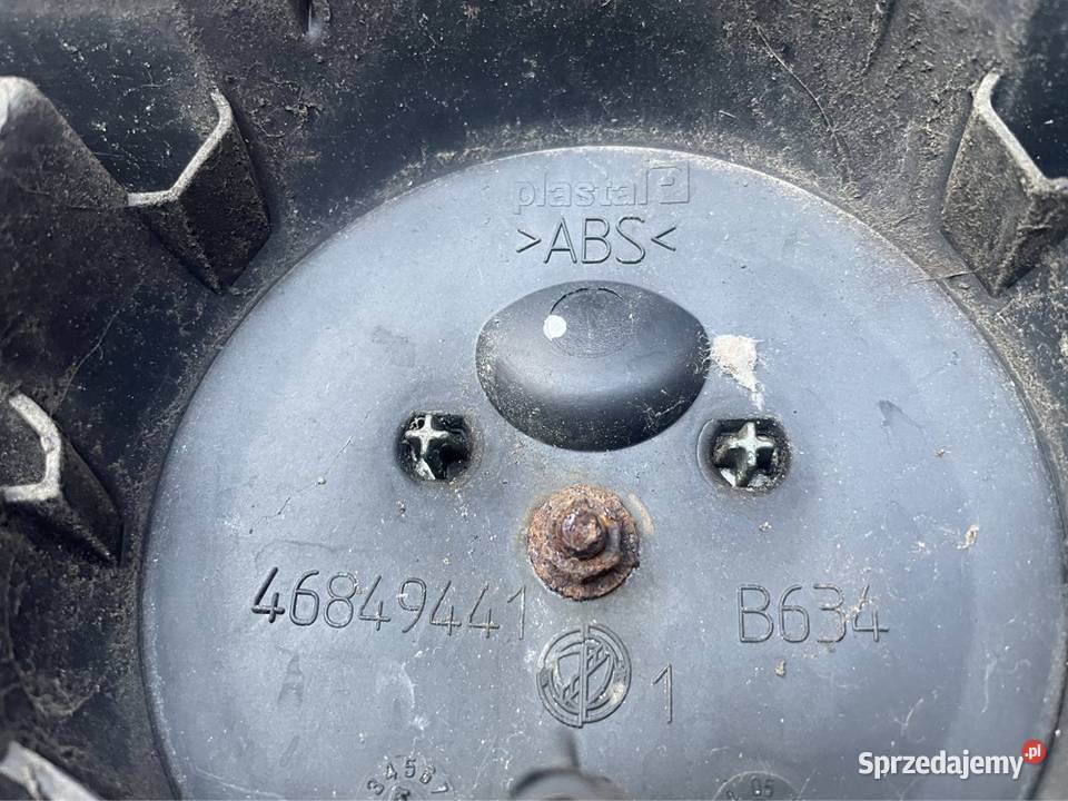 46849441 Grill atrapa emblemat Fiat Punto 2 II Szczecin sprzedam