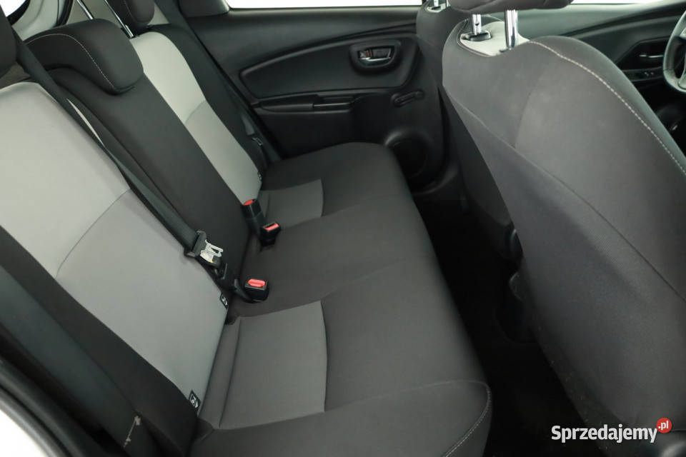 Toyota Yaris 15 Dual VVTi 1497cm3 Piaseczno sprzedam