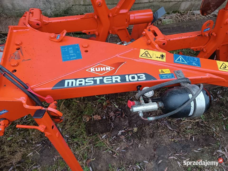 Kuhn Master 103 2016 nieuszkodzony Suwałki