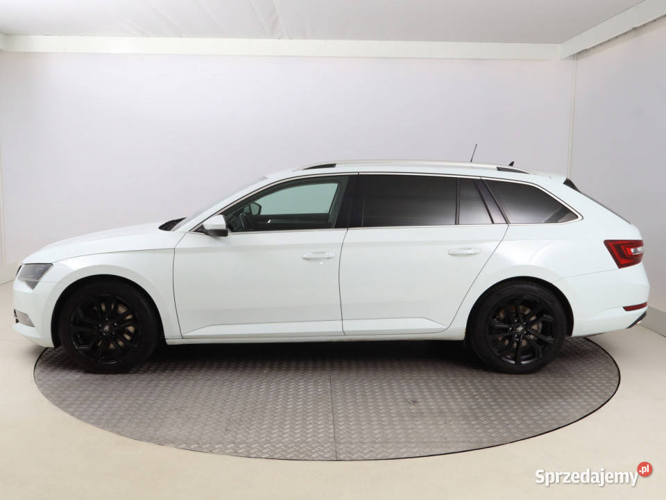 Skoda Superb 20 TSI ogrzewanie postojowe Bielany Wrocławskie