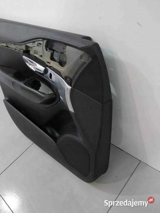 TAPICERKA BOCZEK LEWY PRZÓD KIEROWCY EU Volvo XC osobowe świętokrzyskie