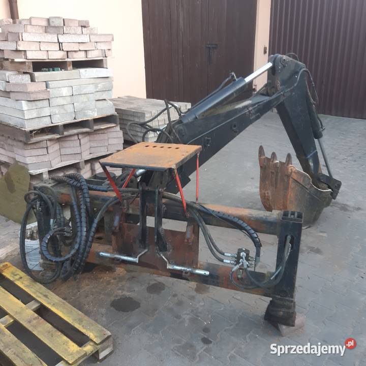 Koparka avant do ciągnika zawieszana ramię Gościeńczyce