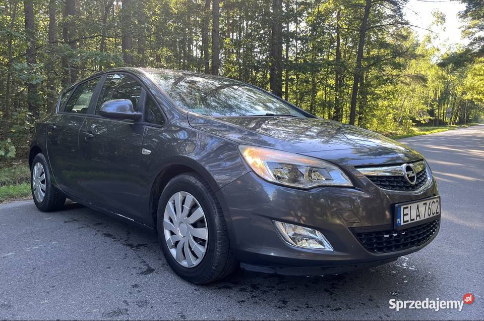 Opel Astra J welurowa tapicerka Łask sprzedam