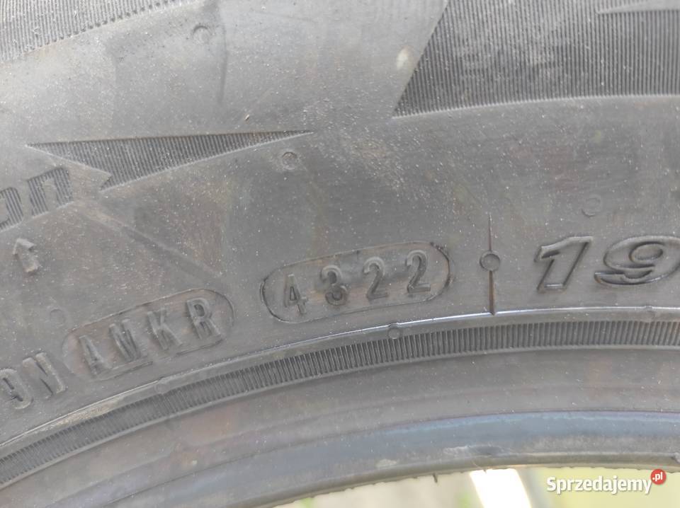 Opona Nexen Winguard Snow G3 19565 R 15 nowa z 195 Ostrowiec Świętokrzyski sprzedam