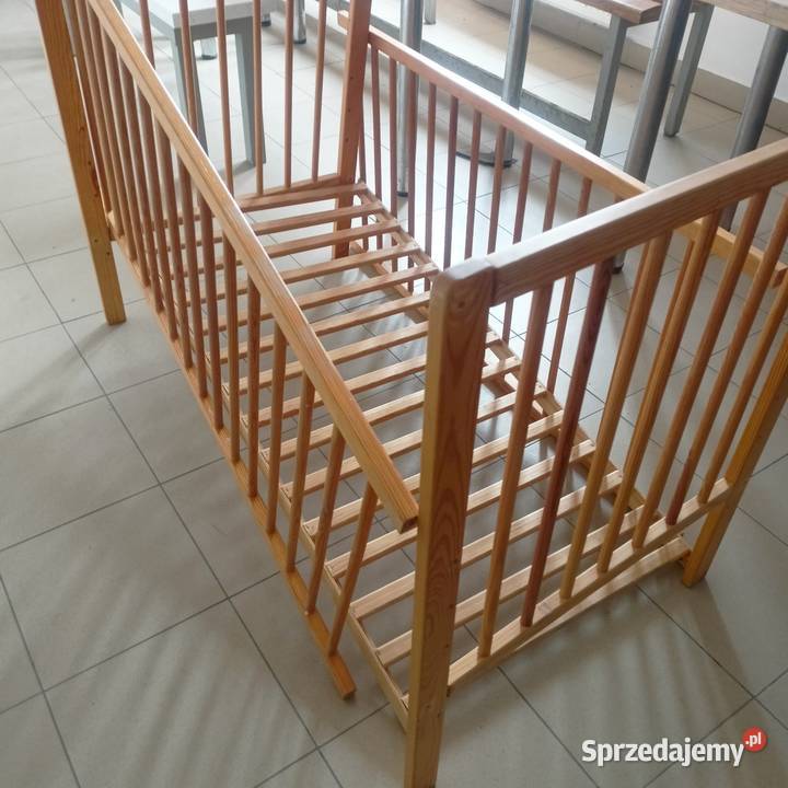 ŁÓŻECZKO DZIECIĘCE przewijak i stopień pod podkarpackie Ropczyce