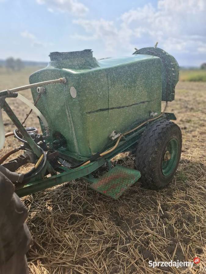 Opryskiwacz Ślęza sadowniczy 1000L sprawny stan Pińczów