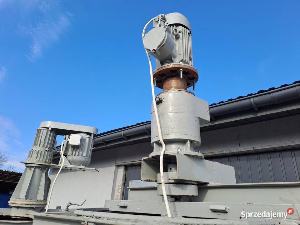 Zbiorniki z mieszadłem do zaprawy klejowej 900 Stary Sącz