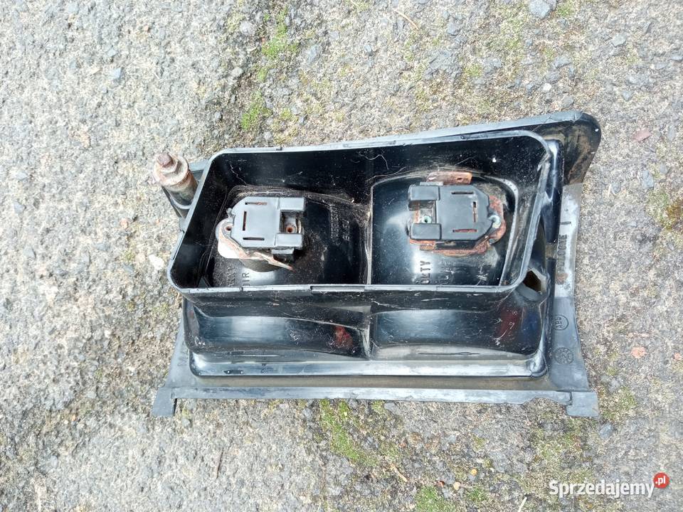 Kierunkowskazy Fiat 125p Ryki