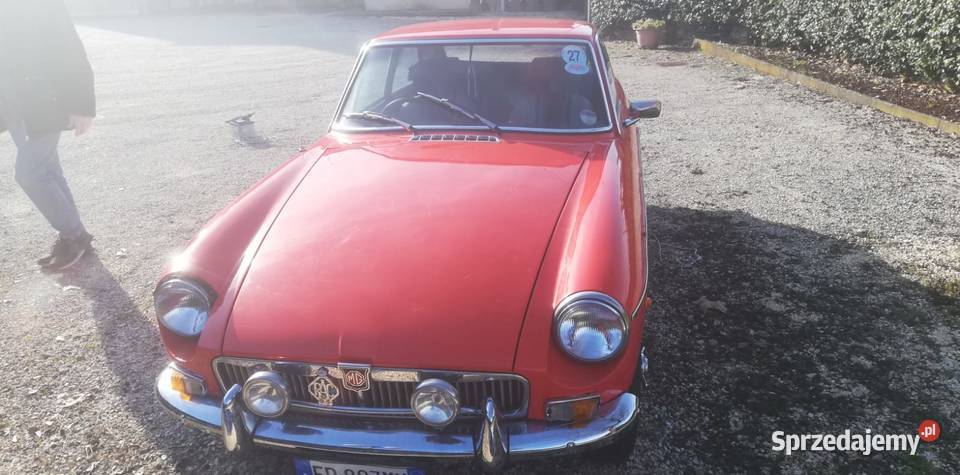 MG B GT Sport