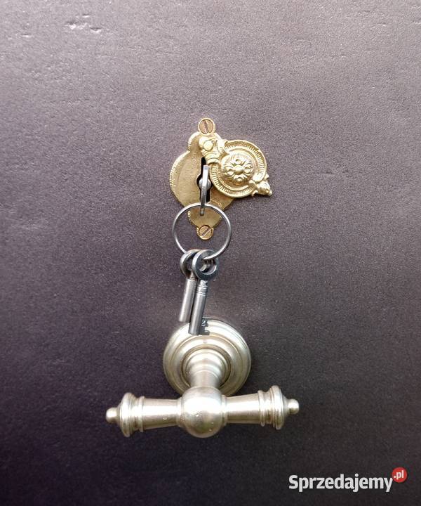 Zabytkowy Stary Sejf loft kasa w stylu Nowy Tomyśl