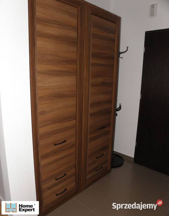 3pok 56met Sokolniczej BALKONTARASGARAŻ Wrocław Liczba pokoi 3 Wynajem