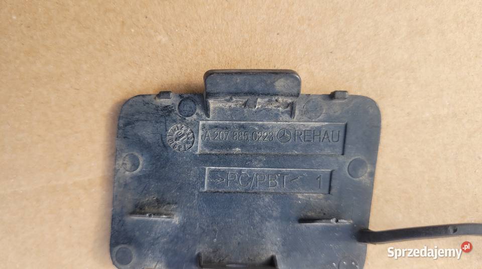 MERCEDES W207 COUPE CABRIO ZAŚLEPKA HAKA śląskie Ruda Śląska