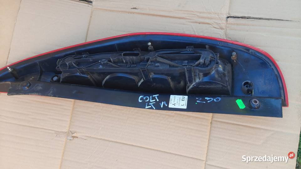 lampa prawa 8330A233 lewa 8330A234 Mitsubishi Dębno