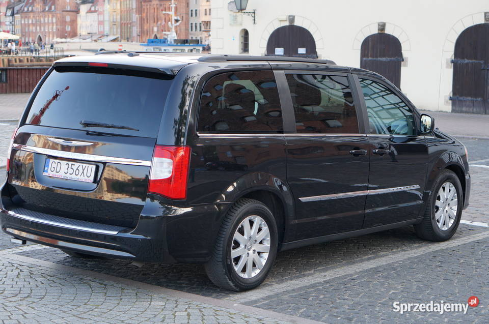 Chrysler Town Country 2014 gazbenz 7os kamera elektryczne szyby