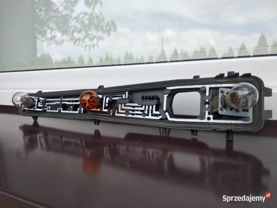 Ford Fiesta MK5 V 3d wkład oprawka lampy tylnej łódzkie Sieradz
