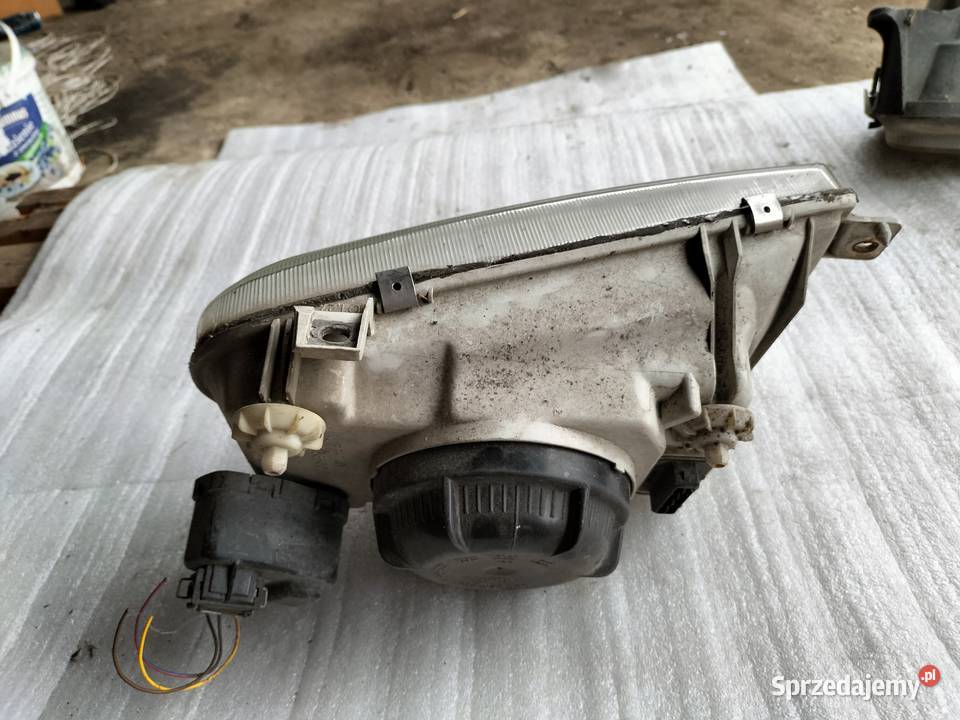 Volkswagen Vento LAMPA PRZÓD PRZEDNIA LEWA lewa Lewe lubelskie Kamień-Kolonia