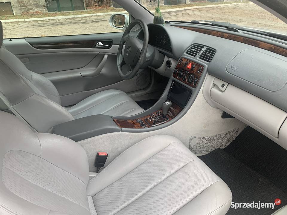 Mercedes Benz CLK W208 23 Benzyna Warszawa