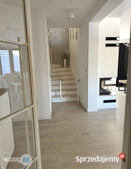 Dom wolnostojący Kielce 1425m2 do zamieszkania