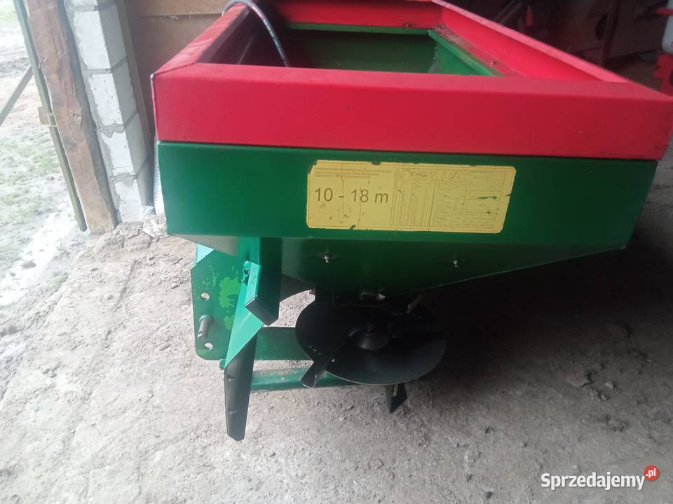 Sprzedam Rozsiewacz Unia 600 sprzedam